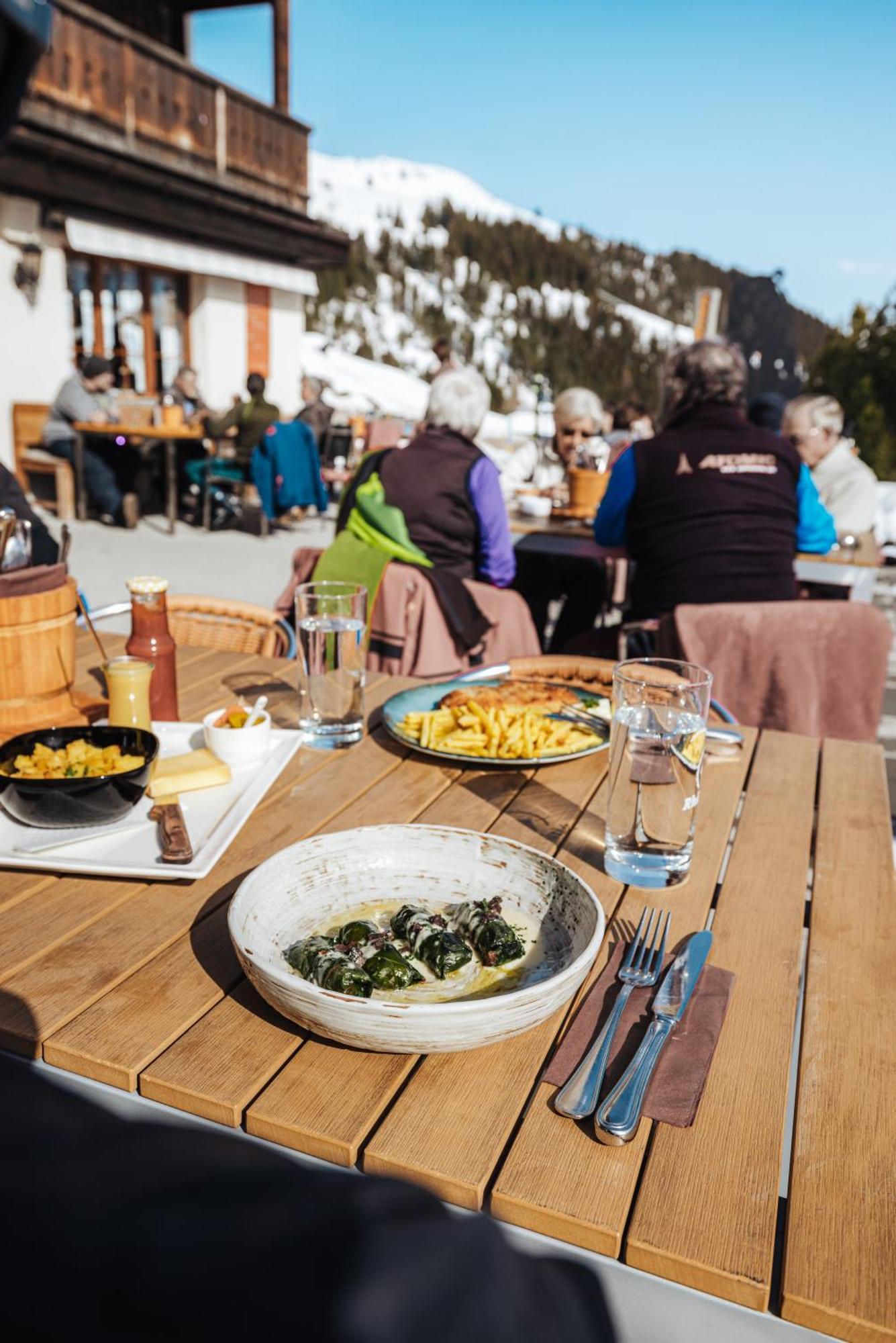 Erzhorn Hotel Arosa Exterior photo